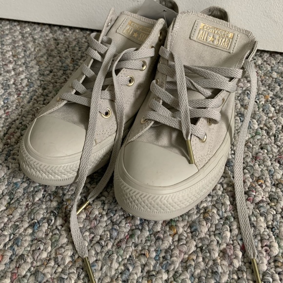 Converse Other - Converse Low Top NWT (no box)